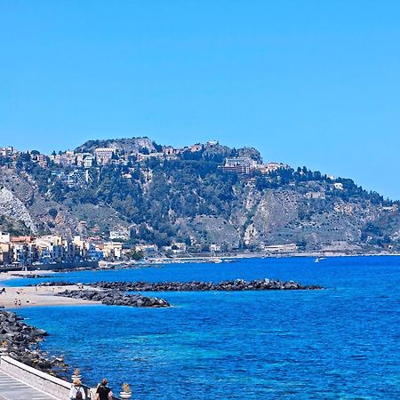 Super Panorama & Astonishing Apartment Seaview Giardini-Naxos Extérieur photo