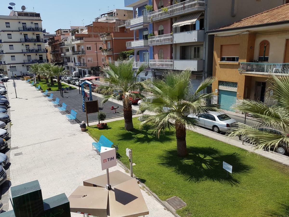 Super Panorama & Astonishing Apartment Seaview Giardini-Naxos Extérieur photo