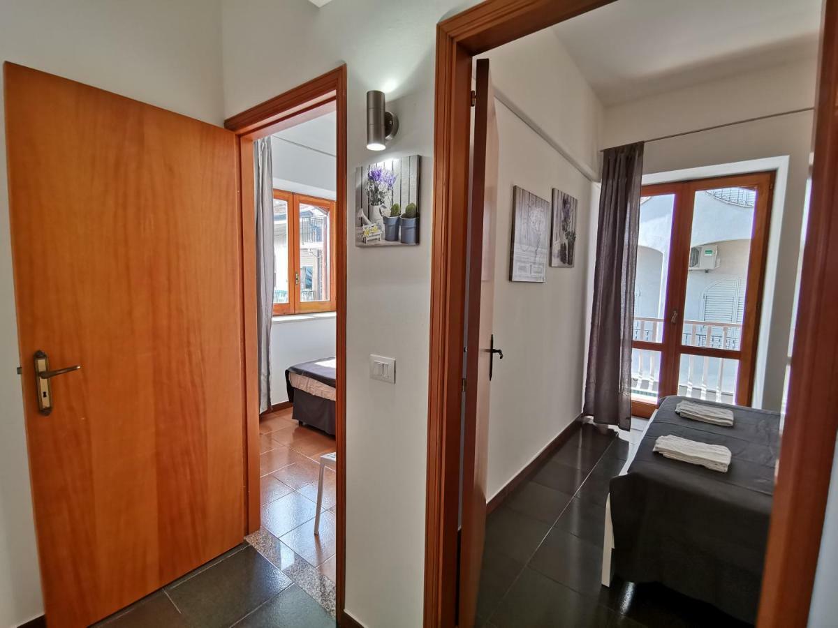 Super Panorama & Astonishing Apartment Seaview Giardini-Naxos Extérieur photo